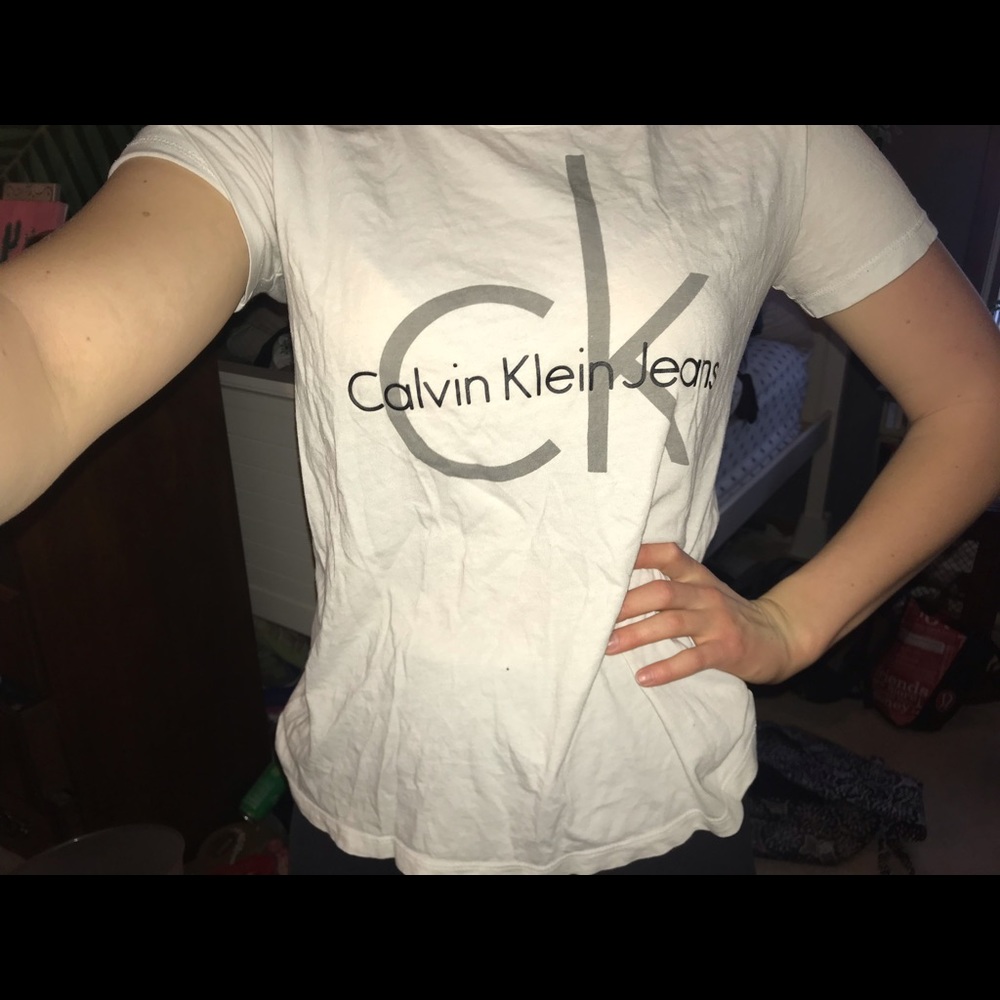 Calvin Kline tee shirt